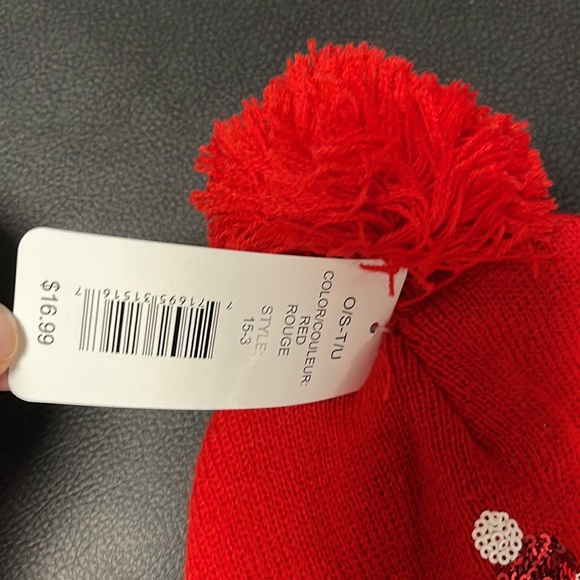 Christmas Toque Let’s Snow penguin New with tag - Picture 3 of 4